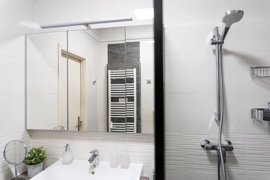 Apartman Nobilis Heviz Exterior photo